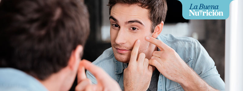 que alimentos contribuyen a la disminución del acne